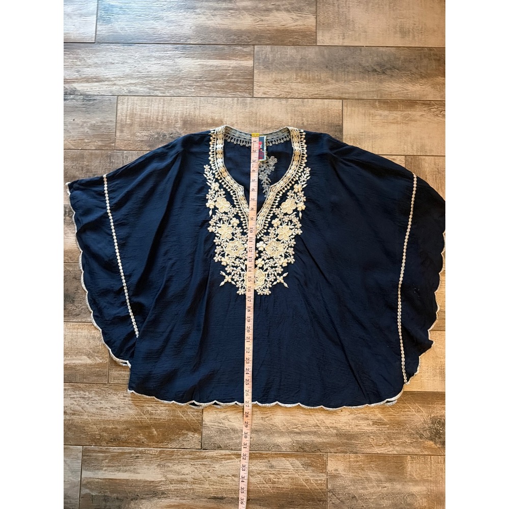 Johnny Was Embroidered Georgette Poncho size L - Picture 7 of 9